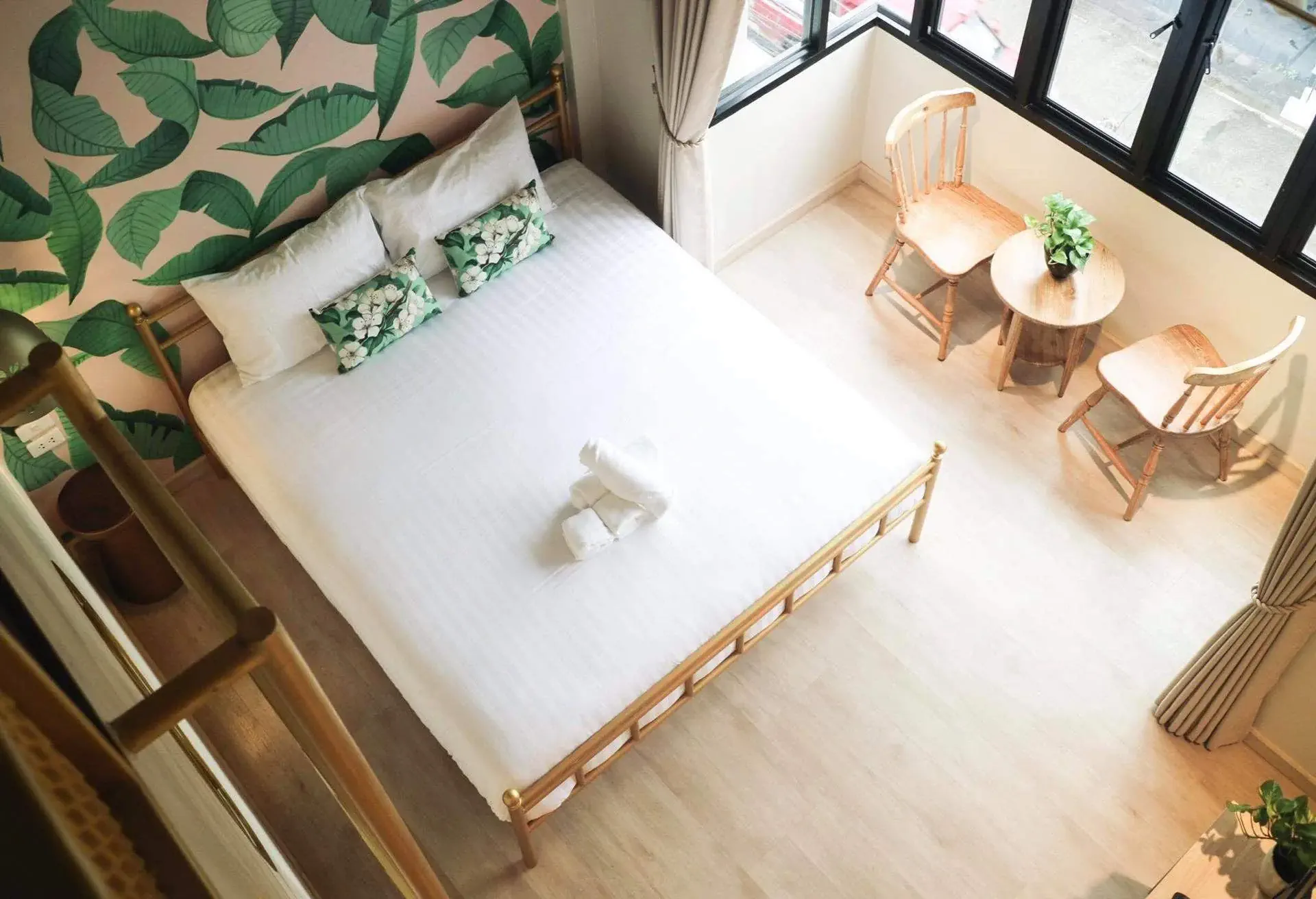 生活和葉子生活方式民宿住宿加早餐旅館,J's Cafe and Poshtel,清邁背包客棧,清邁 住宿推介,清邁酒店推介,清邁民宿,清邁住宿背包客棧,清邁 住宿