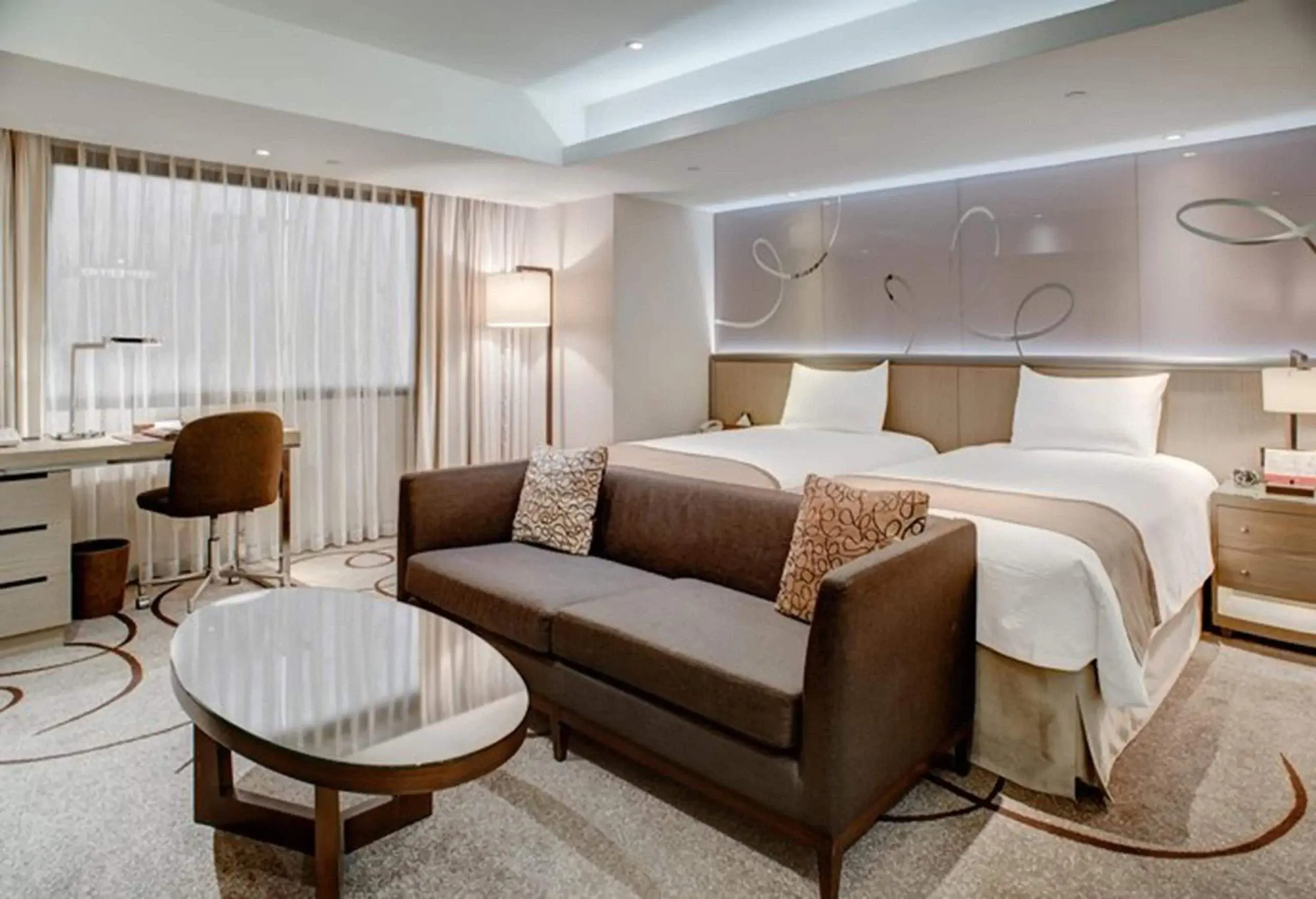 翰品酒店高雄,高雄夜市住宿,高雄夜市附近住宿,高雄住宿推介,高雄酒店推介,高雄夜市住宿推介,吉林夜市附近住宿,三民街 附近住宿,鹽埕埔附近住宿,Chateau de Chine Hotel Kaohsiung