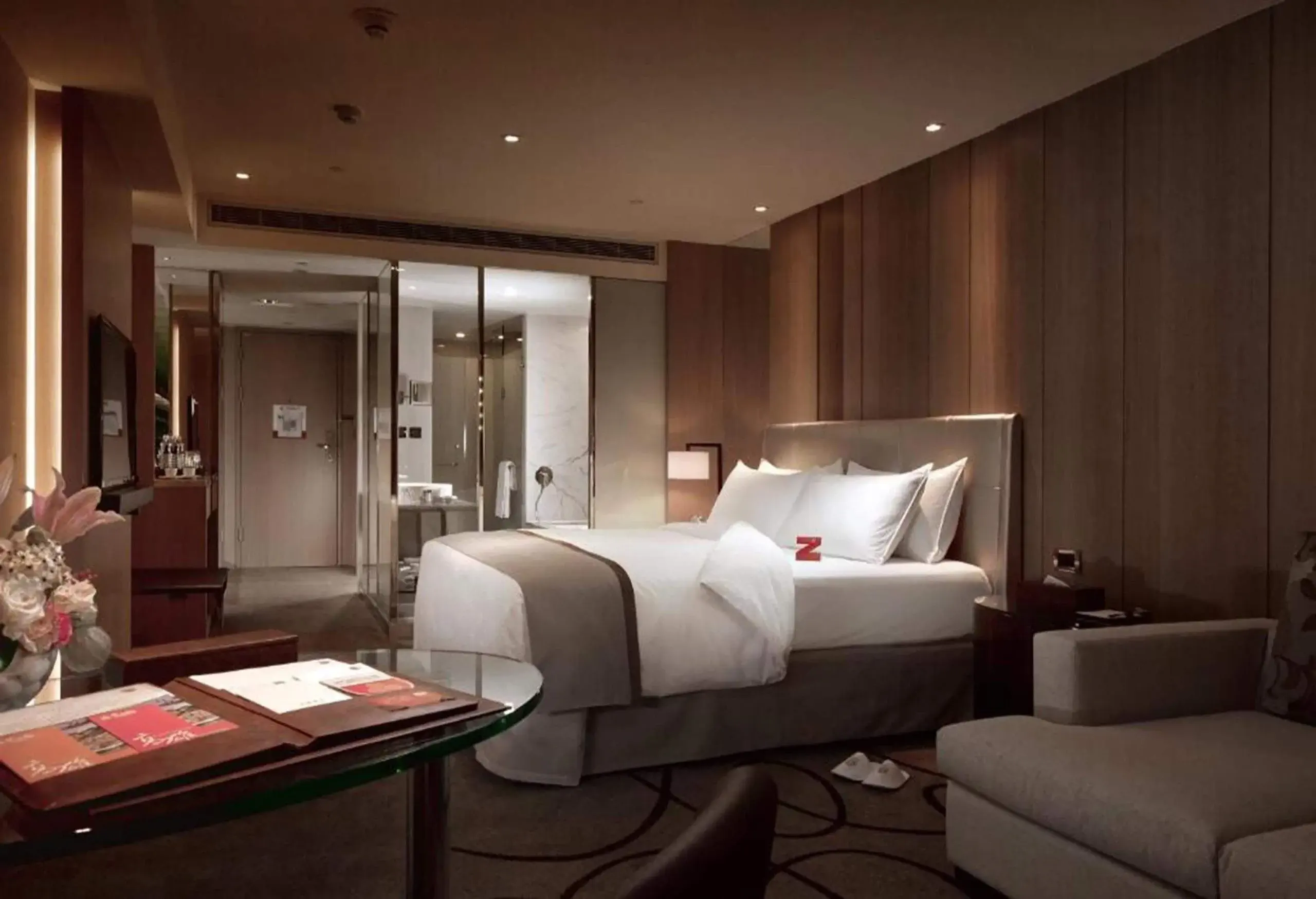 翰品酒店高雄,高雄夜市住宿,高雄夜市附近住宿,高雄住宿推介,高雄酒店推介,高雄夜市住宿推介,吉林夜市附近住宿,三民街 附近住宿,鹽埕埔附近住宿,Chateau de Chine Hotel Kaohsiung