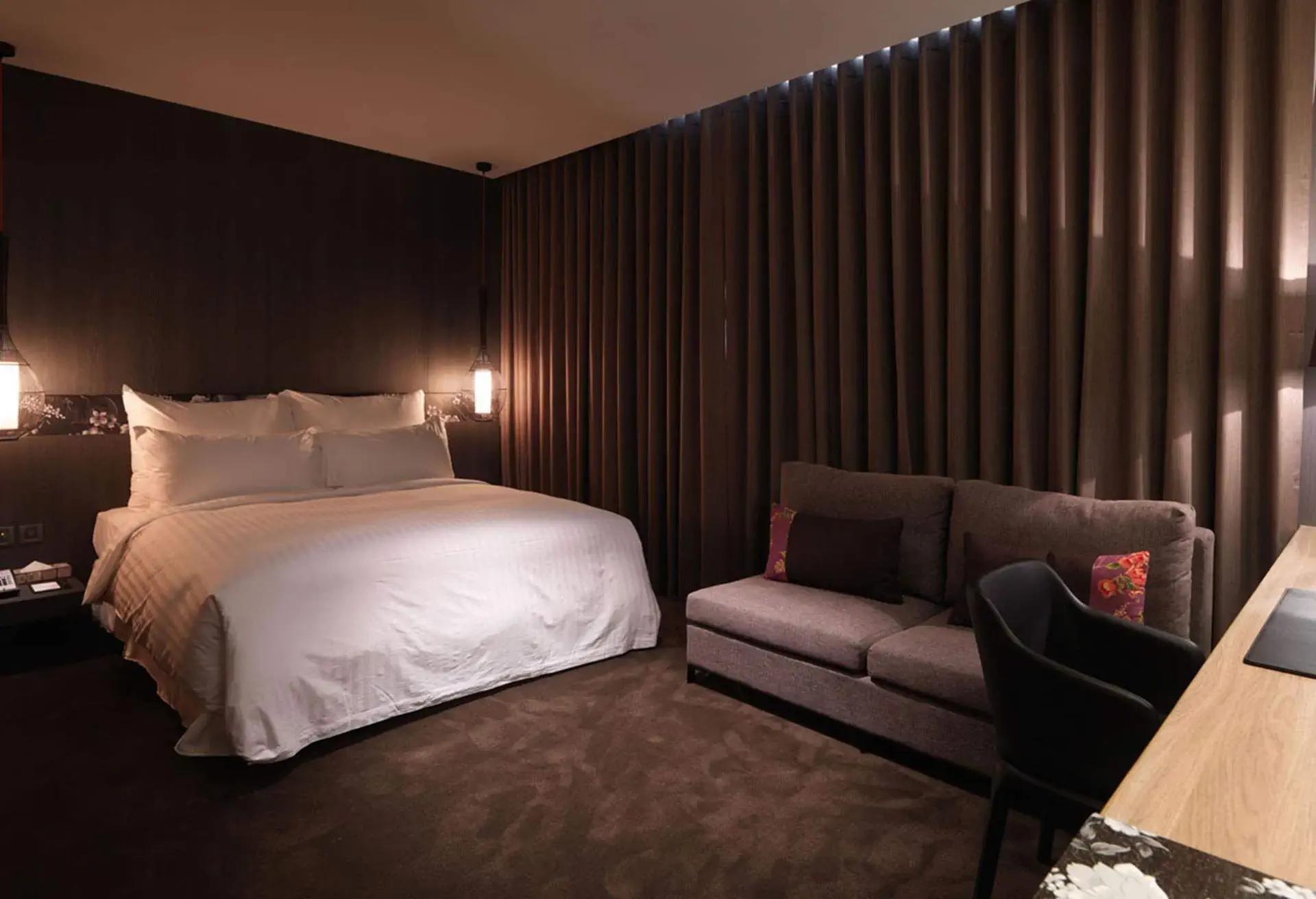 住飯店,高雄夜市住宿,高雄夜市附近住宿,高雄住宿推介,高雄酒店推介,高雄夜市住宿推介,吉林夜市附近住宿,三民街 附近住宿,鹽埕埔附近住宿,Hotel Dua