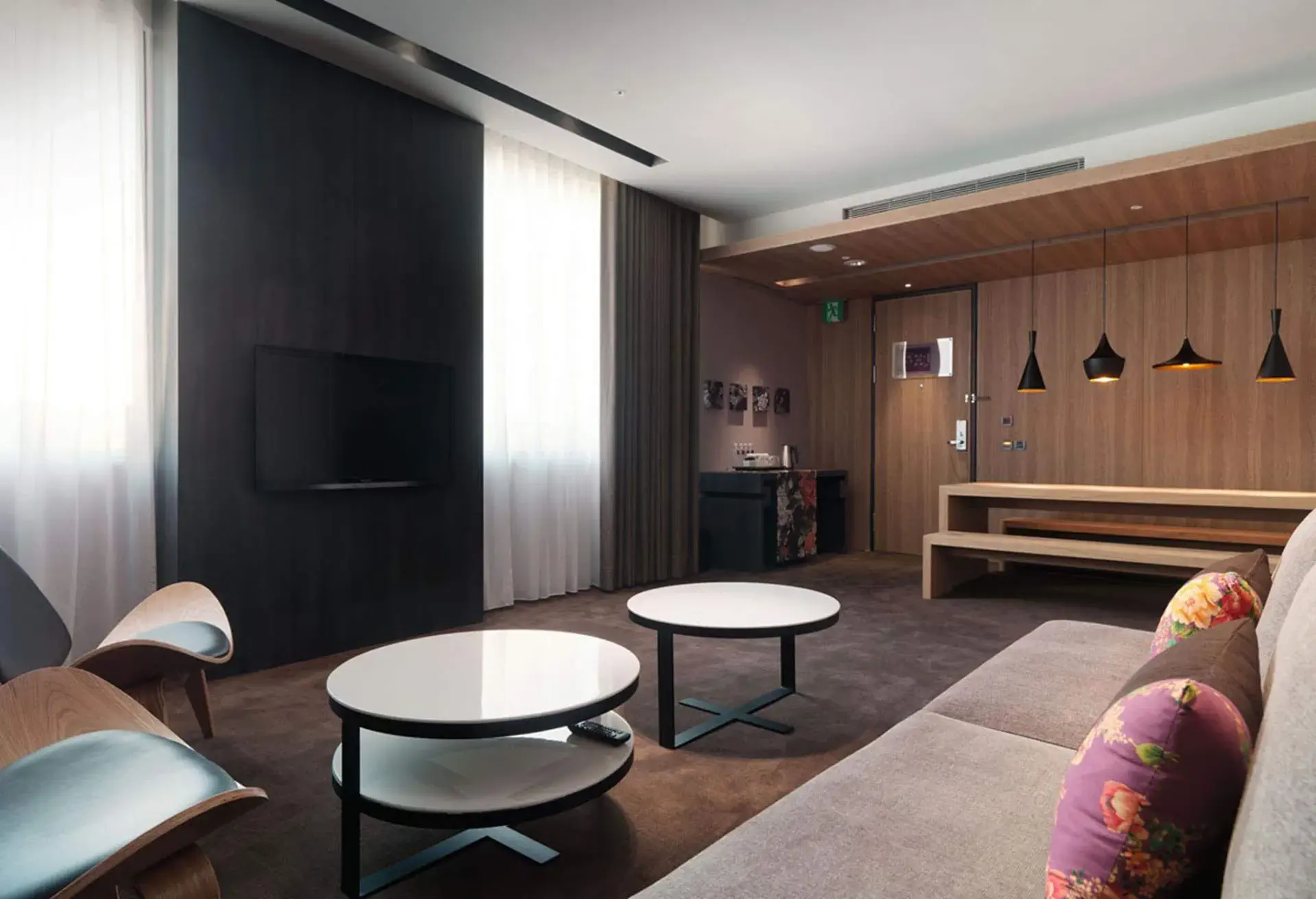 住飯店,高雄夜市住宿,高雄夜市附近住宿,高雄住宿推介,高雄酒店推介,高雄夜市住宿推介,吉林夜市附近住宿,三民街 附近住宿,鹽埕埔附近住宿,Hotel Dua