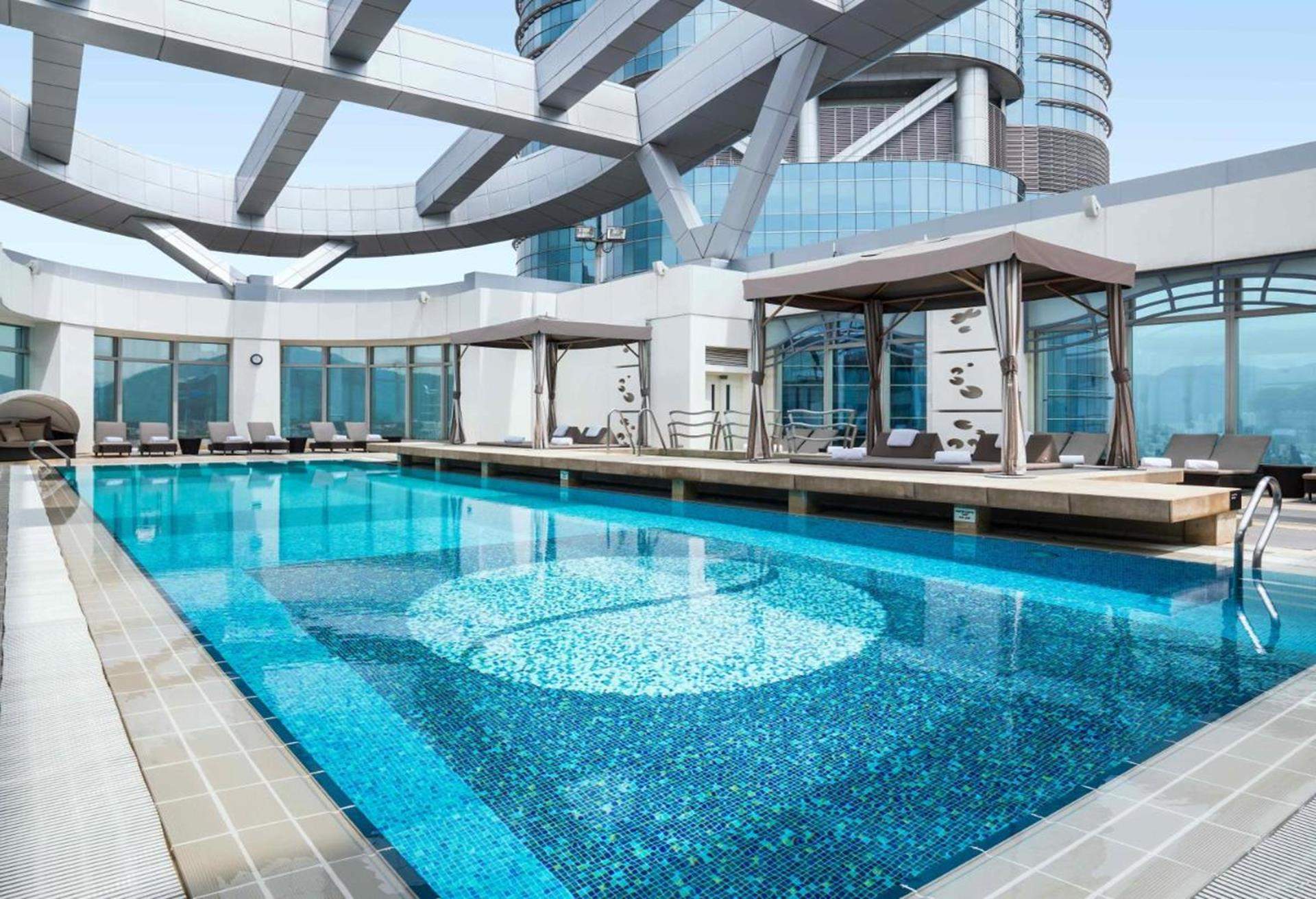 香港康得思酒店,頂樓泳池酒店