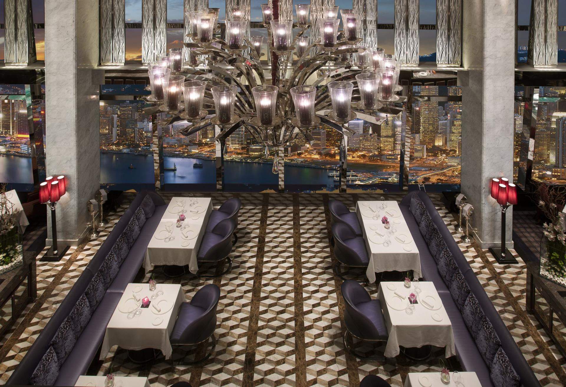 香港麗思卡爾頓酒店,米芝蓮推薦酒店,The Ritz-Carlton, Hong Kong