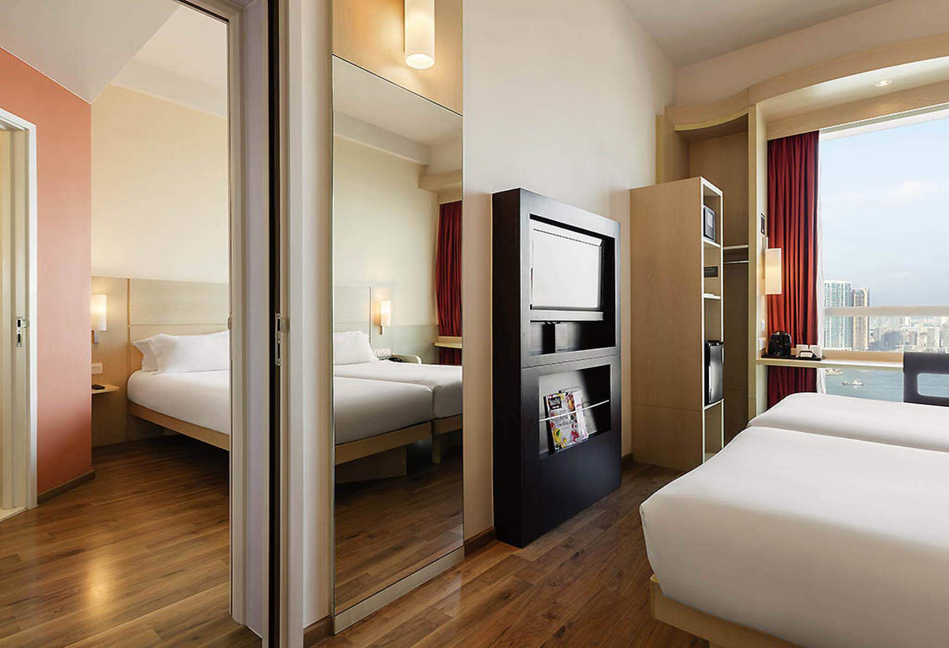 宜必思香港中上環酒店,上環地鐵站附近酒店,Ibis Hong Kong Central & Sheung Wan Hotel