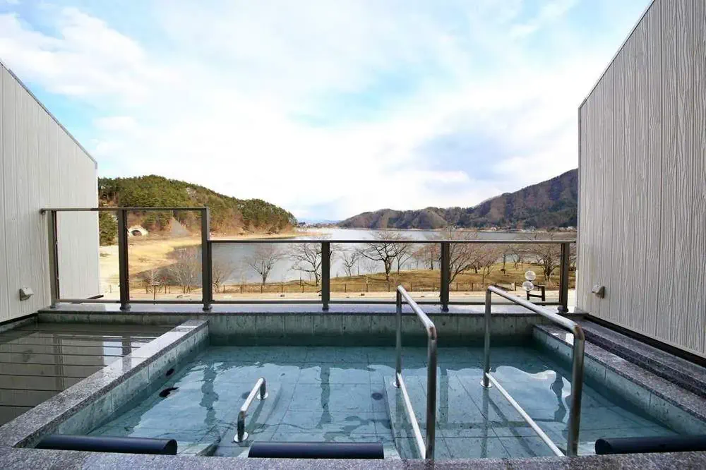 河口湖溫泉酒店-西湖-住宿-足和田