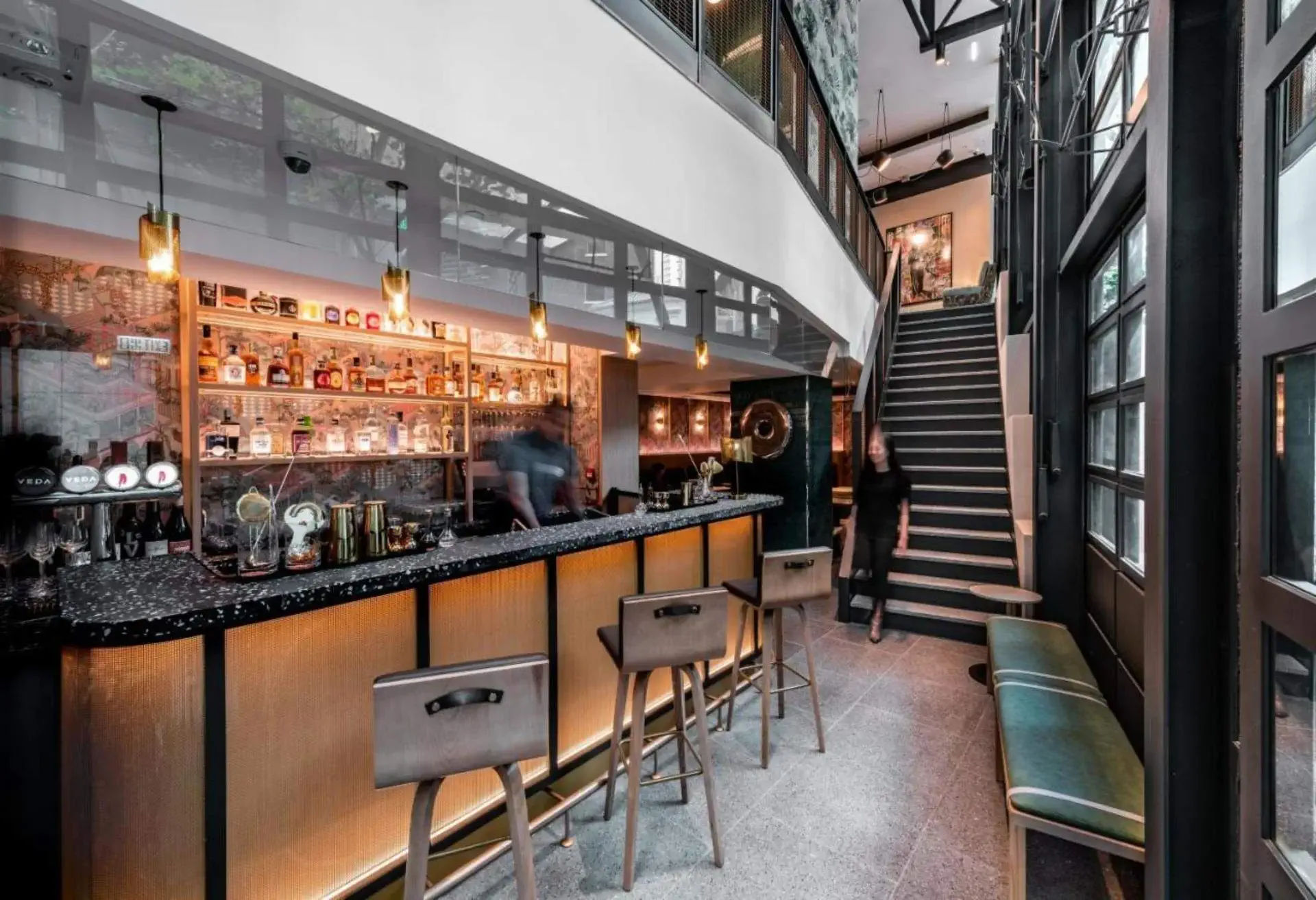 Ovolo奧公館 - 亞畢諾道 2 號酒店,蘭桂坊附近酒店推介,Ovolo Central