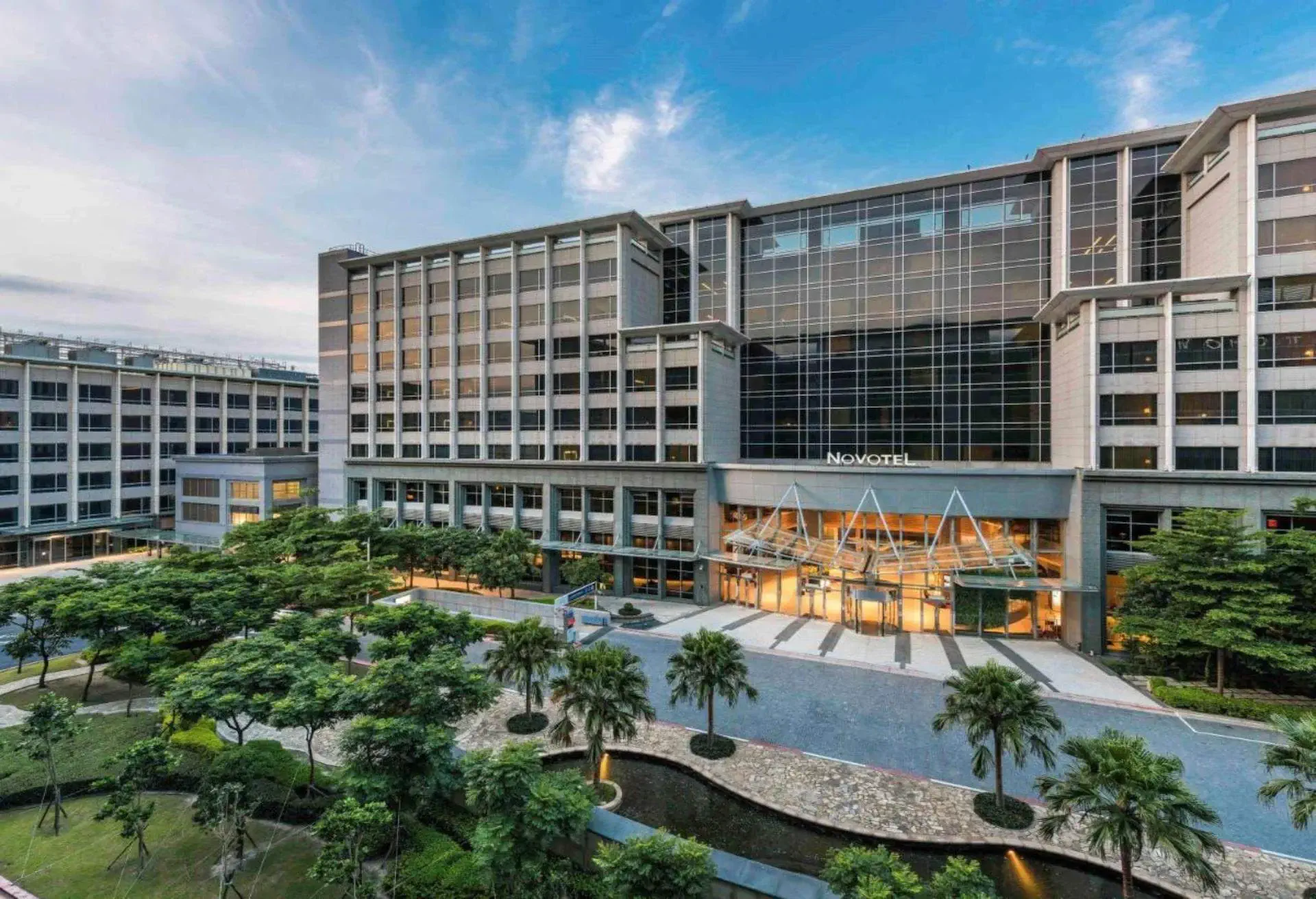 台北諾富特華航桃園機場酒店,Novotel Taipei Taoyuan International Airport,桃園機場 住宿推介,桃園機場附近酒店,桃園機場酒店,桃園機場過夜