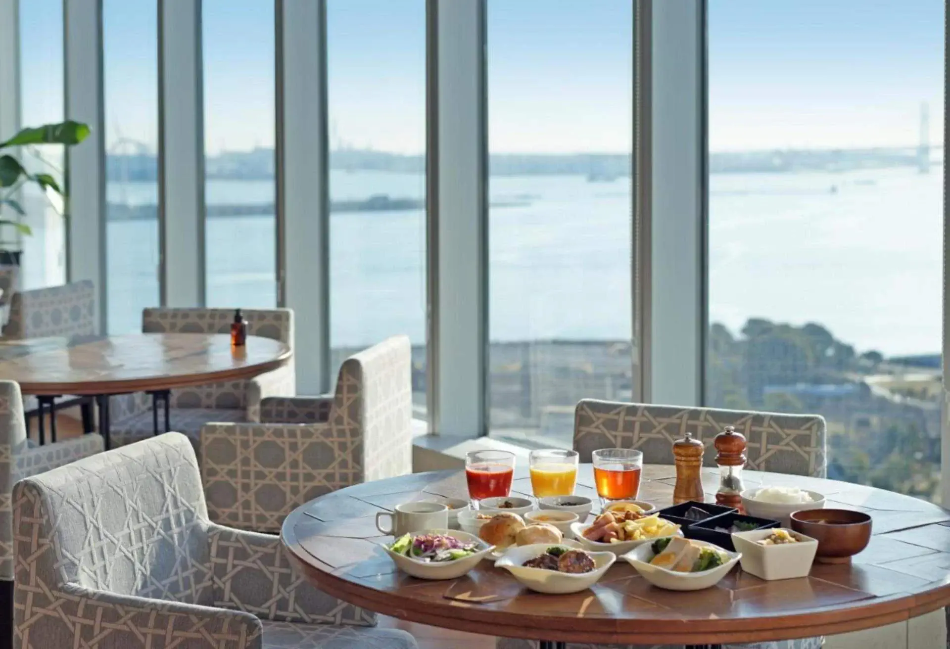 橫濱港未來高級景觀飯店,the square hotel Yokohama Minatomirai,橫濱 住宿,神奈川橫濱酒店,橫濱酒店推介,橫濱車站住宿推介,橫濱港未來 住宿