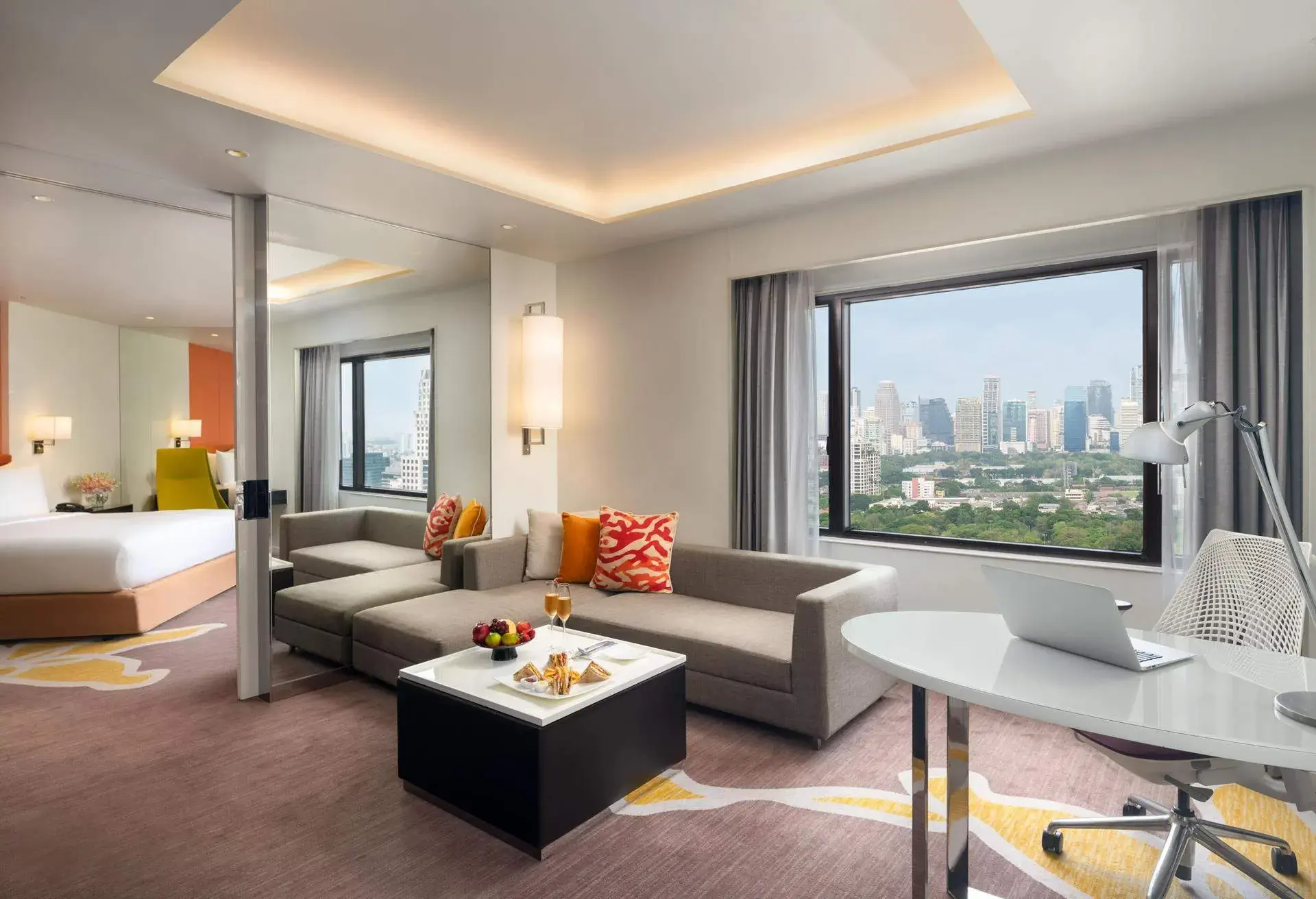Crowne Plaza 曼谷隆比尼公園,Crowne Plaza Bangkok Lumpini Park,曼谷 住宿,曼谷 住宿 方便, 曼谷 住宿 交通方便, 曼谷住宿推介, 曼谷住宿 bts, 曼谷住宿 車站
