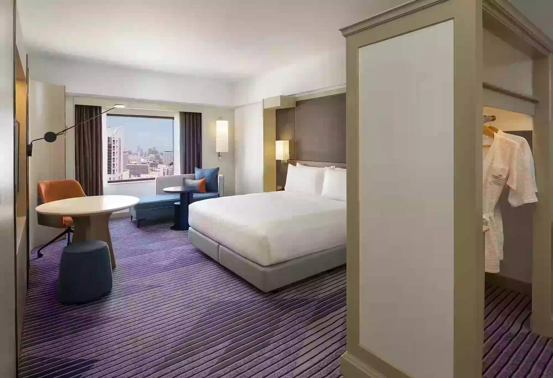 Crowne Plaza 曼谷隆比尼公園,Crowne Plaza Bangkok Lumpini Park,曼谷 住宿,曼谷 住宿 方便, 曼谷 住宿 交通方便, 曼谷住宿推介, 曼谷住宿 bts, 曼谷住宿 車站