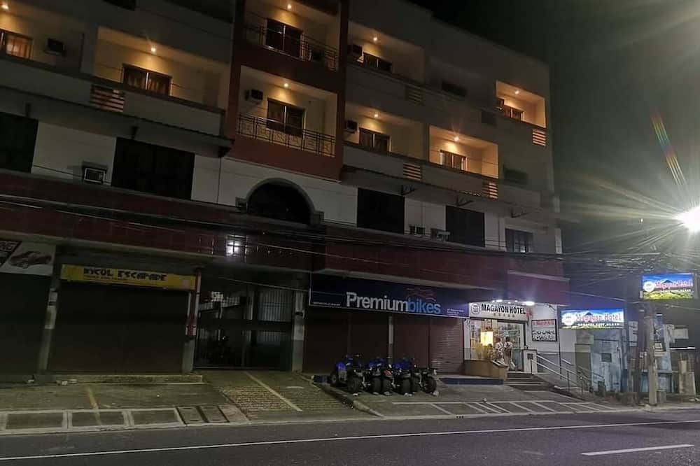 建築