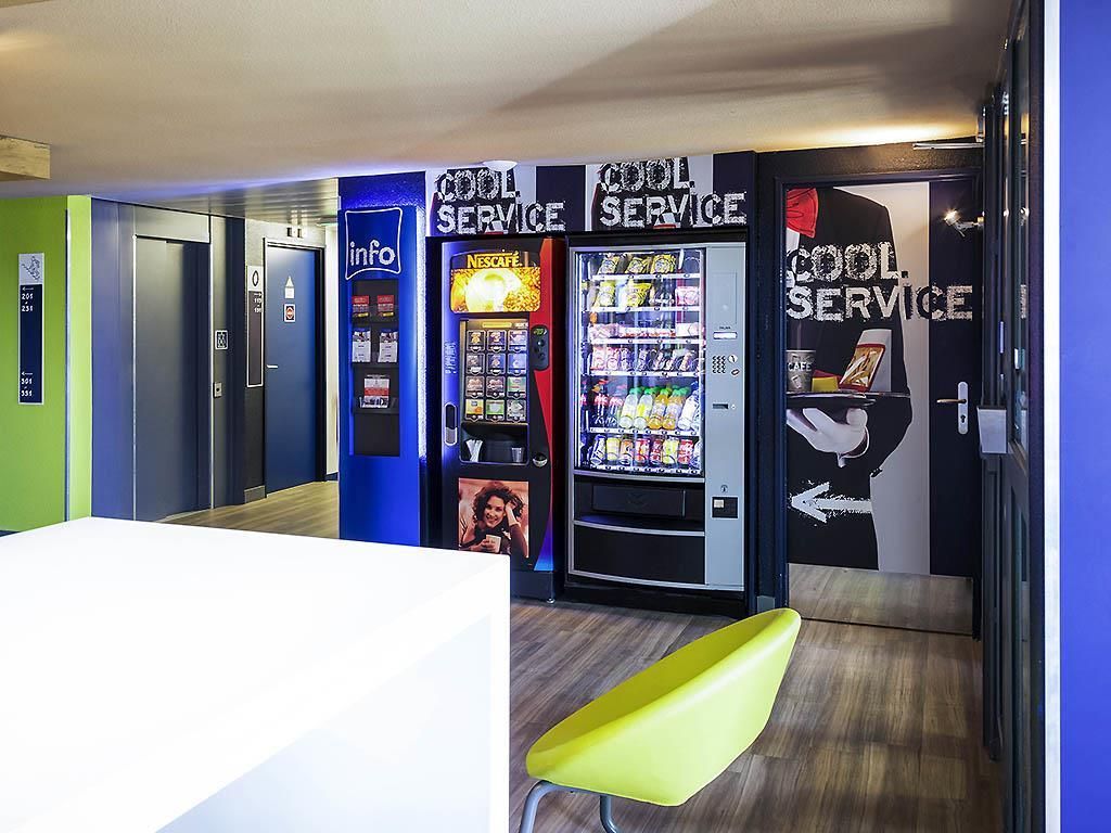 商店