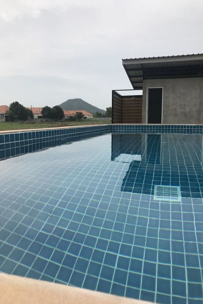 游泳池