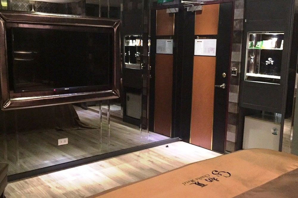 其他