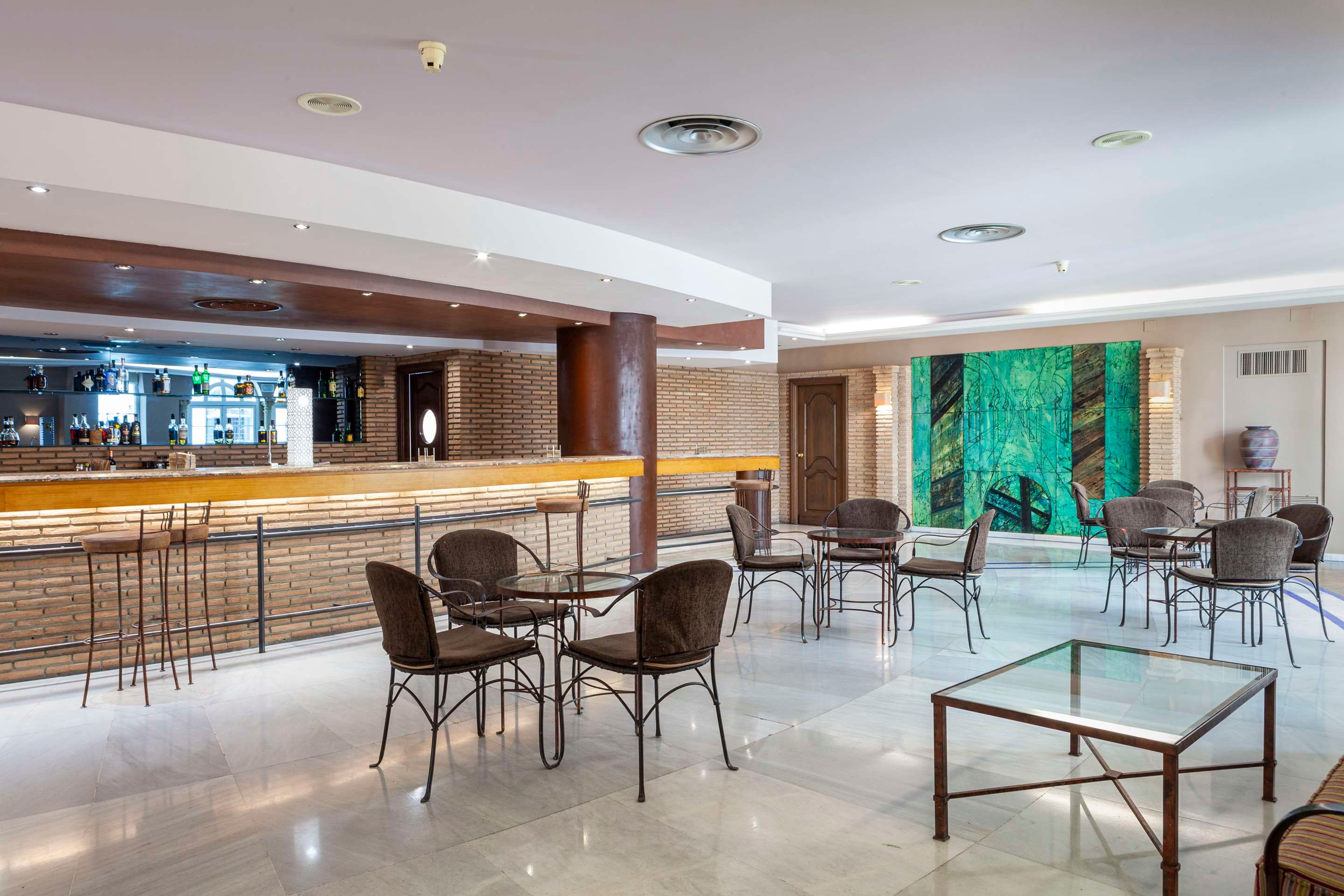 酒吧
