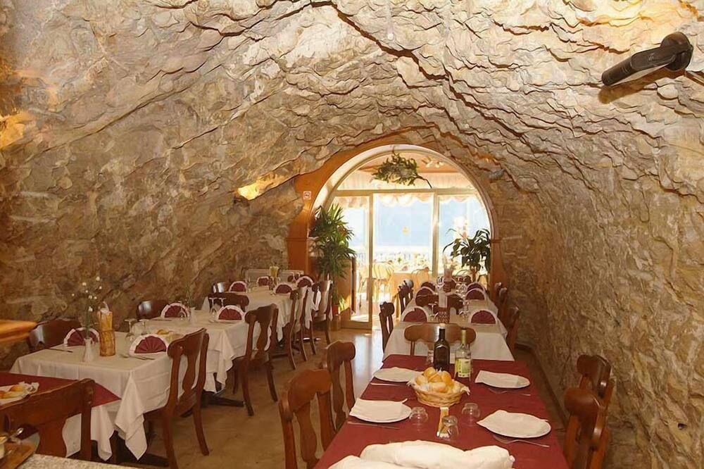 餐廳