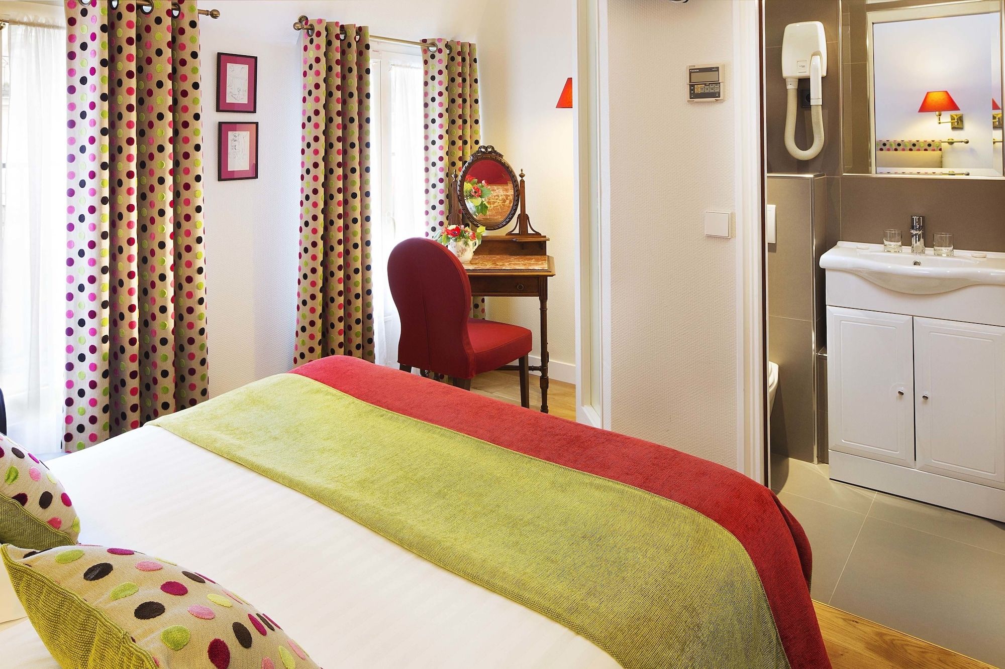 臥室