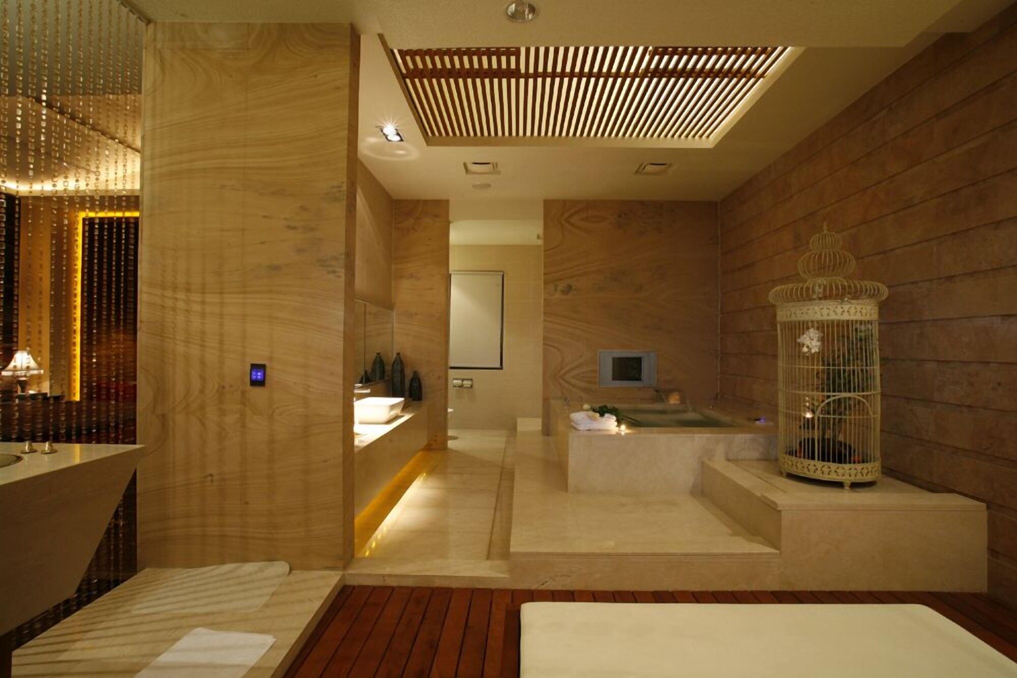 Spa 相片