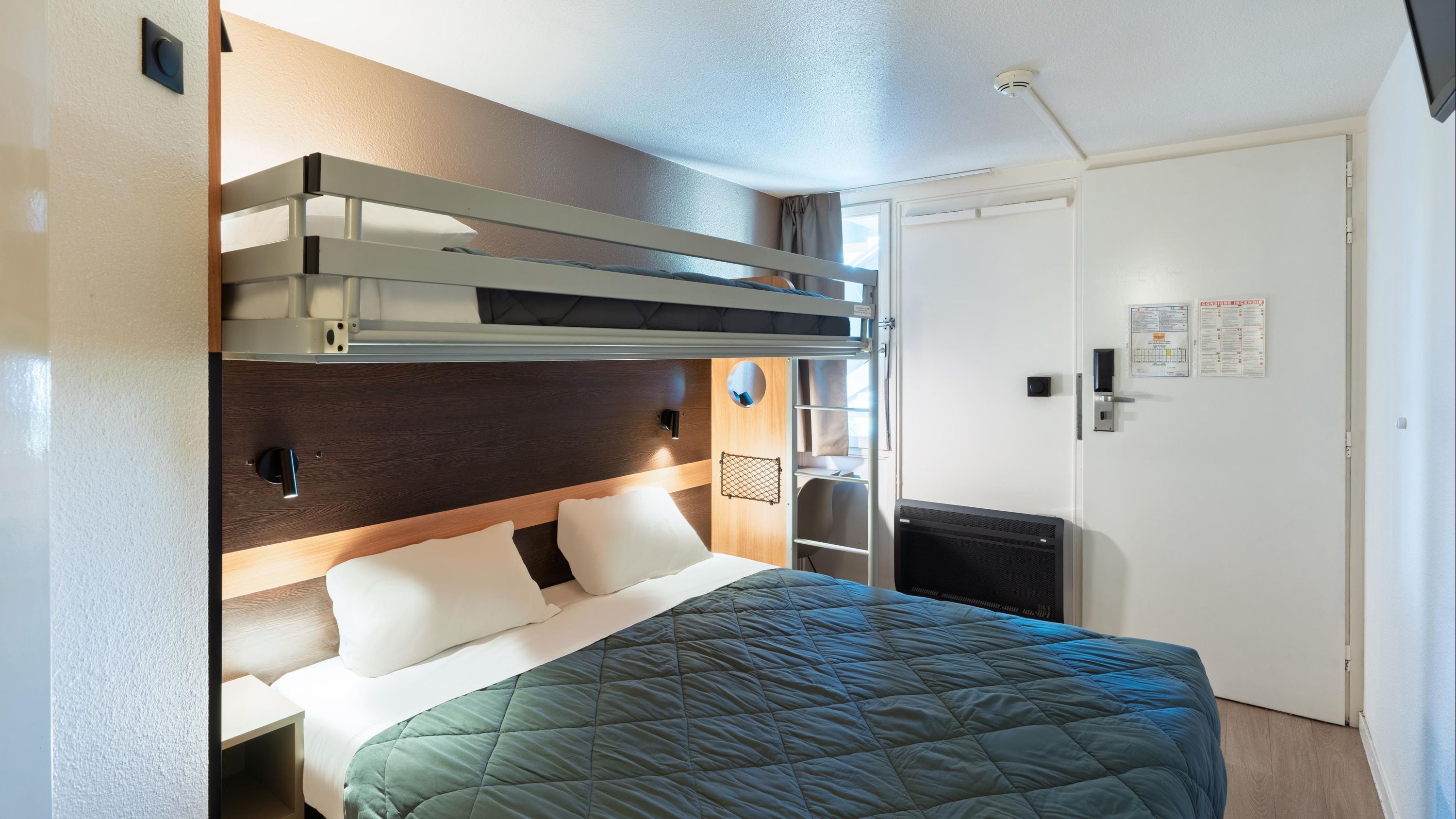 臥室