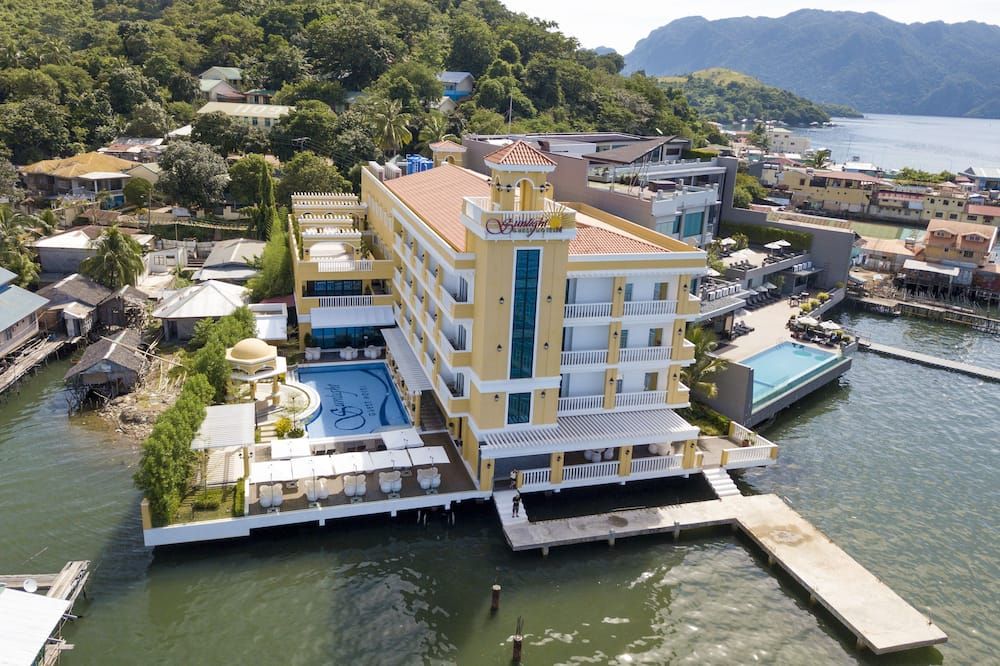 建築