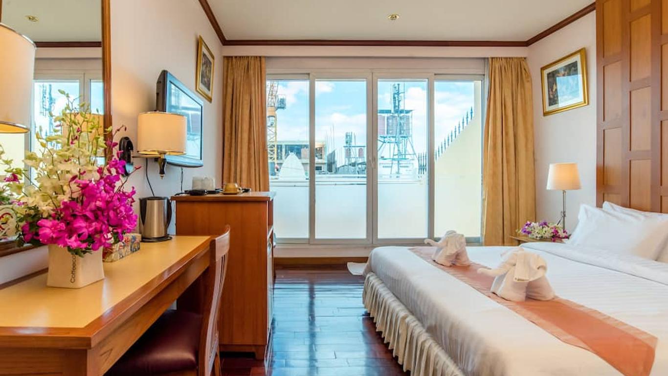 新暹羅河濱酒店 - 曼谷