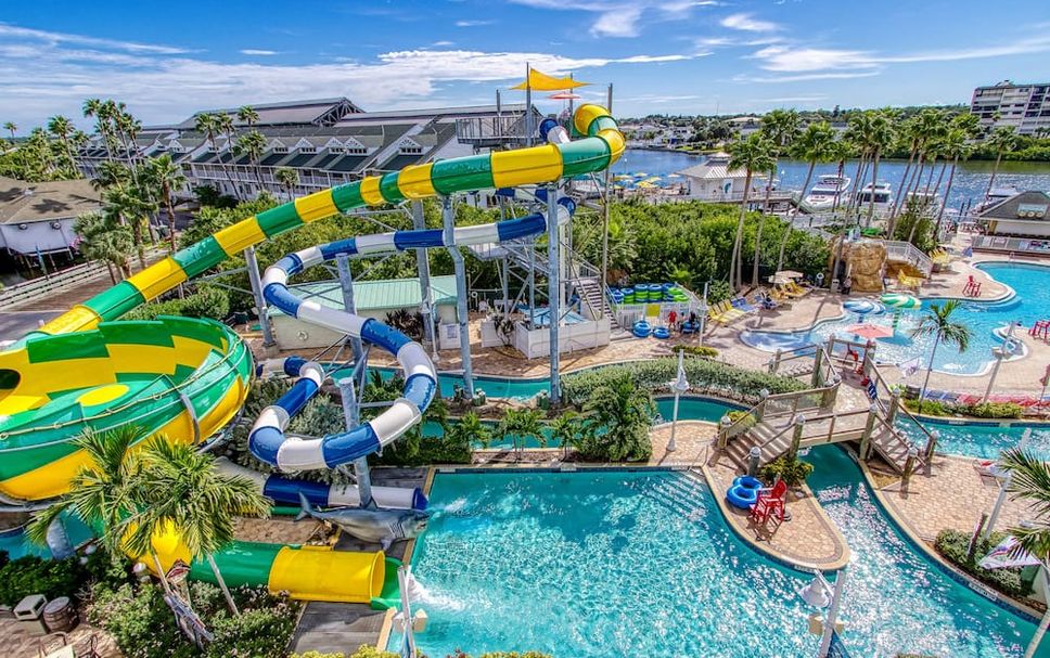 游泳池 相片