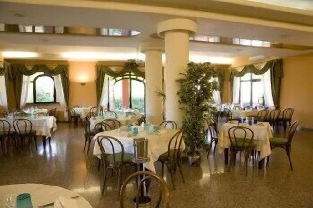 餐廳