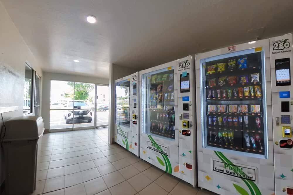 商店