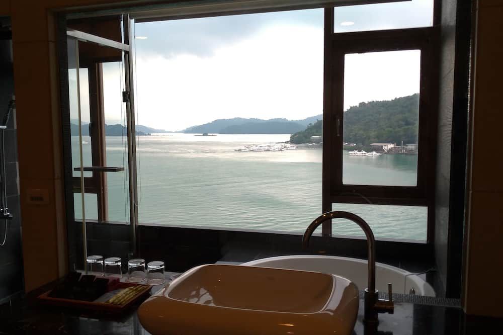 浴室
