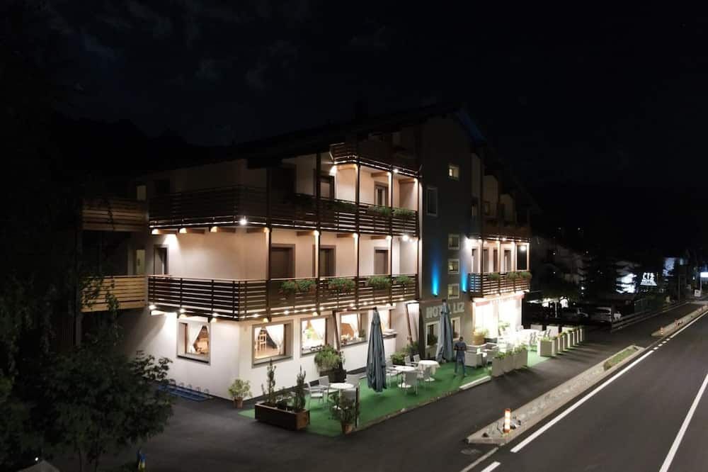 建築