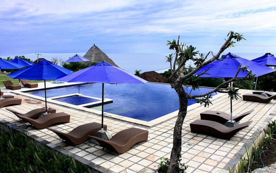游泳池 相片