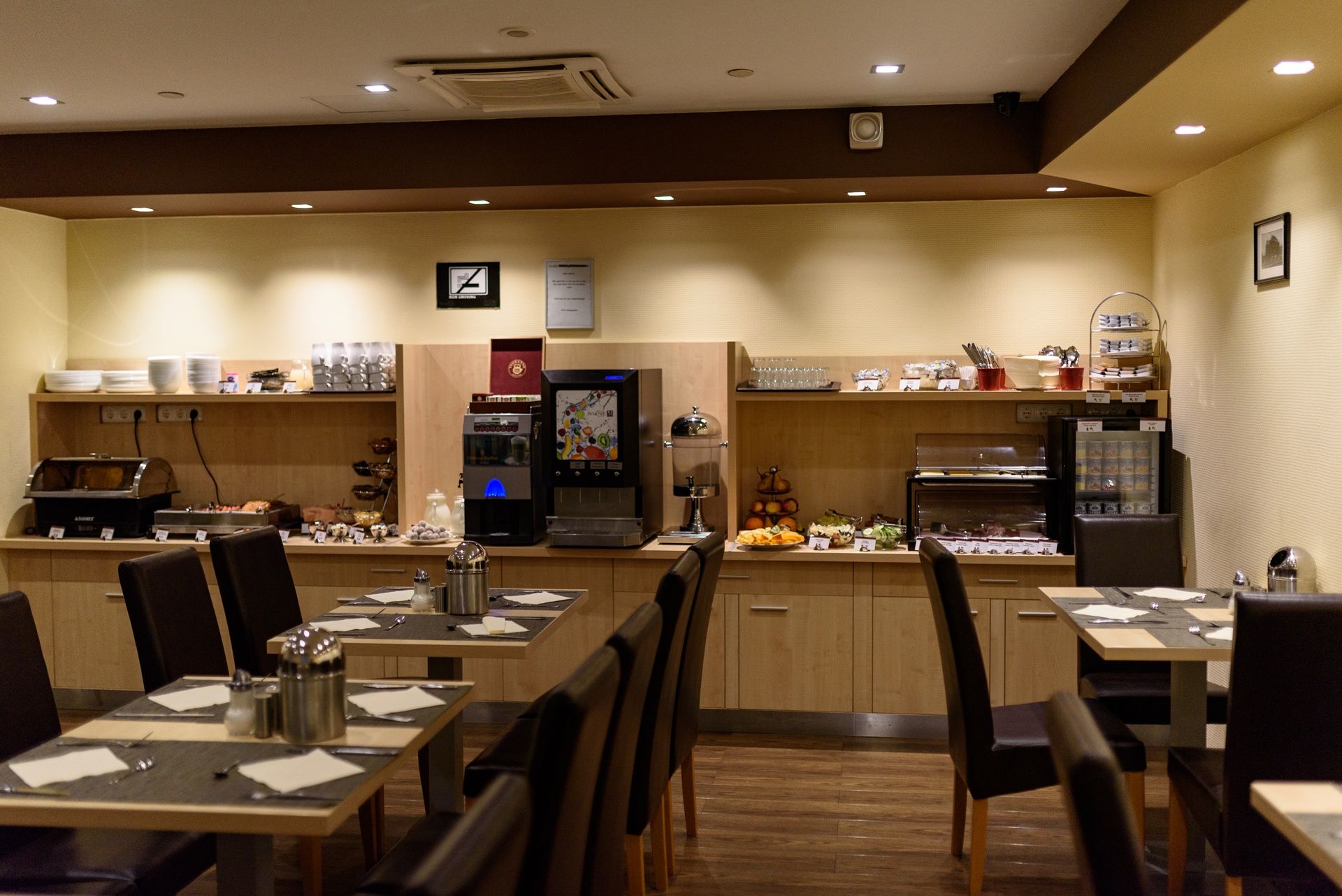 餐廳