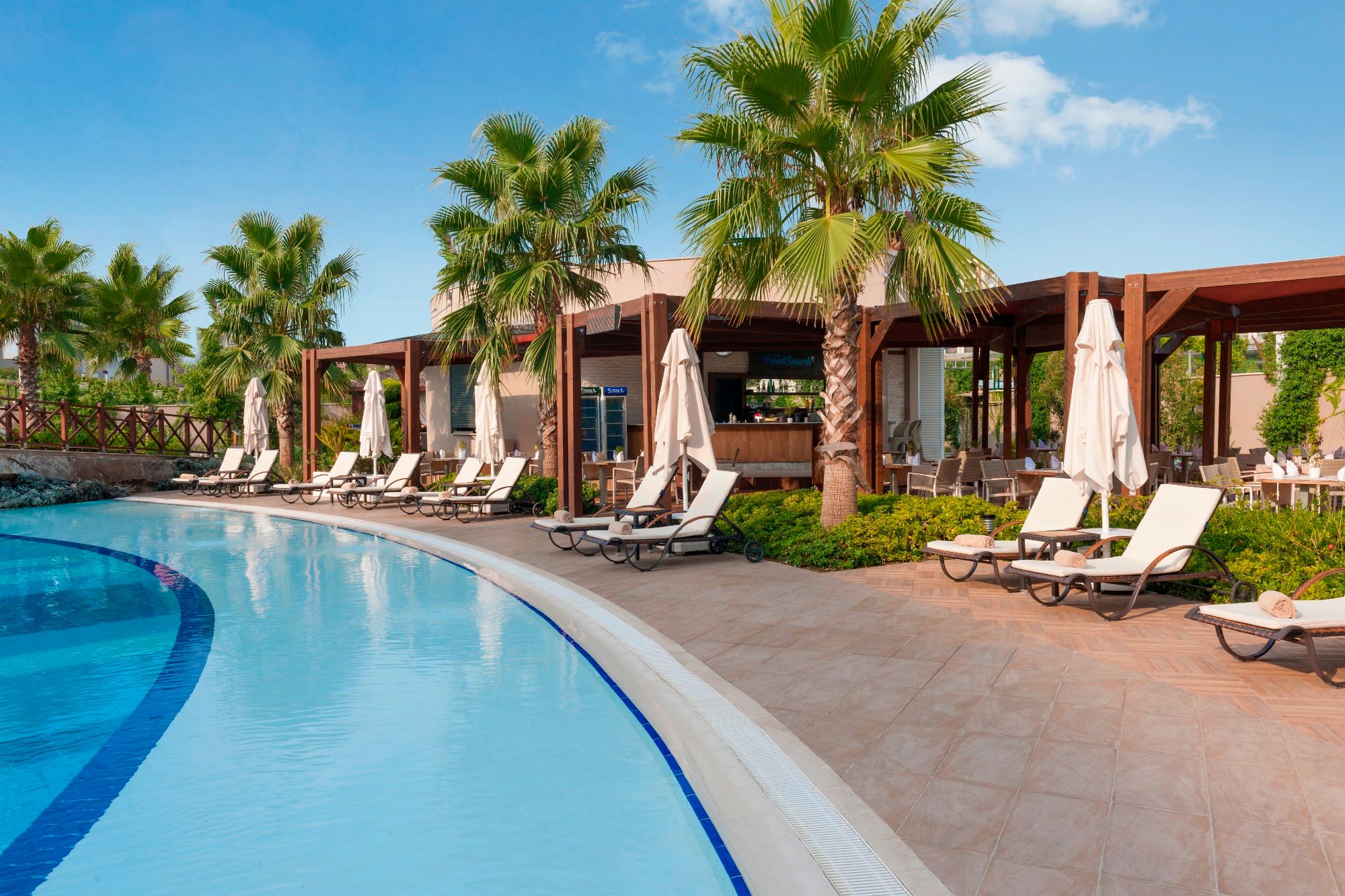 游泳池