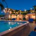 游泳池